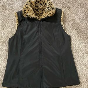 Women’s Reversible Black/Leopard Faux Fur Vest